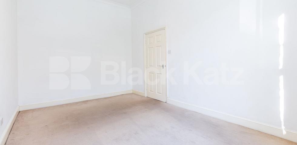 			NEW INSTRUCTION!, 1 Bedroom, 1 bath, 1 reception Flat			 Chesterton Road, LADBROKE GROVE